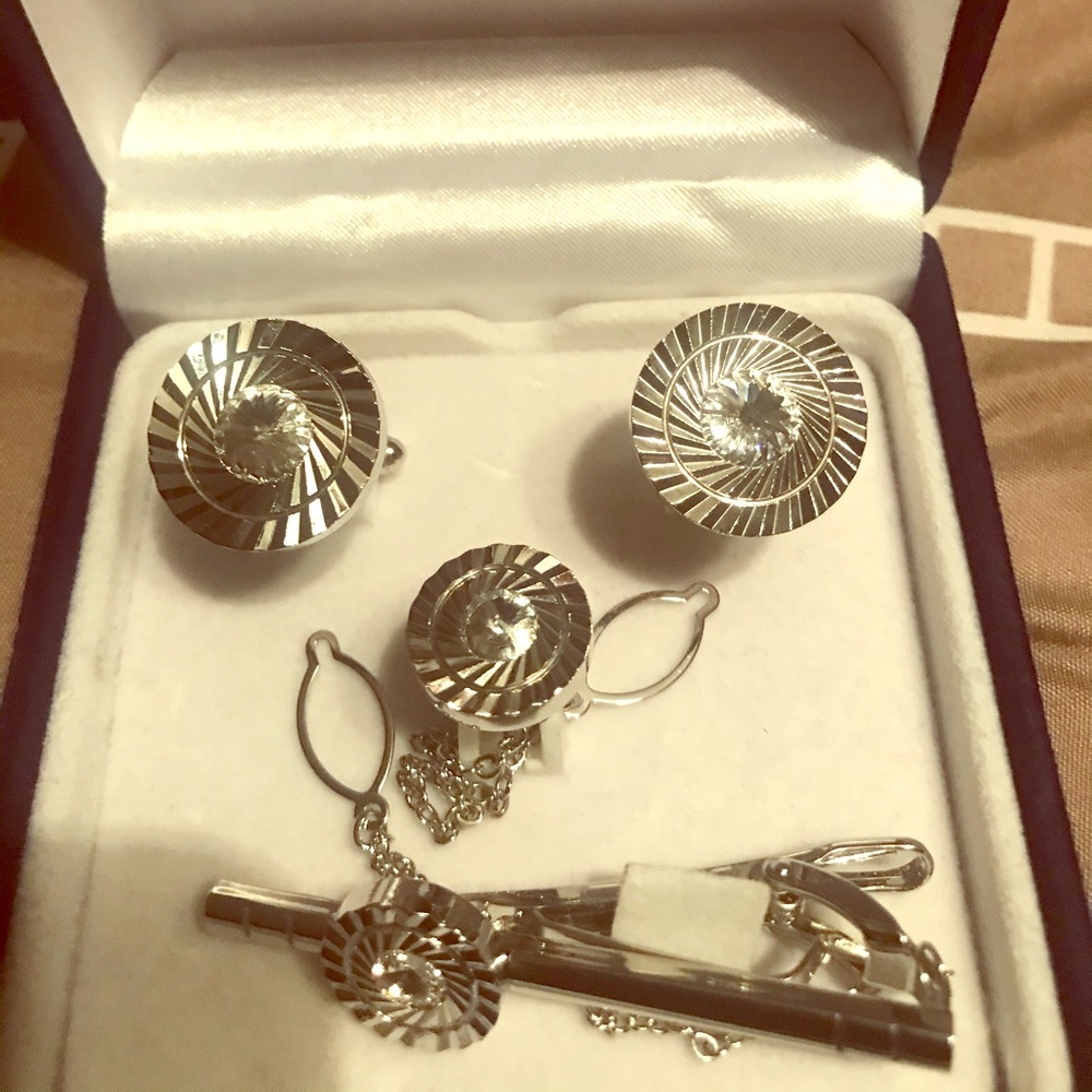 Men cuff link set
